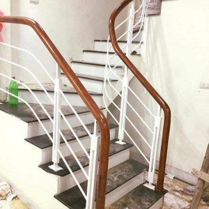 CẦU THANG SẮT 08